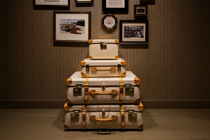 REQUEST INFORMATION【資料請求】